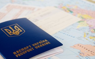 Безвиз: как получить биометрический загранпаспорт? ВИДЕО