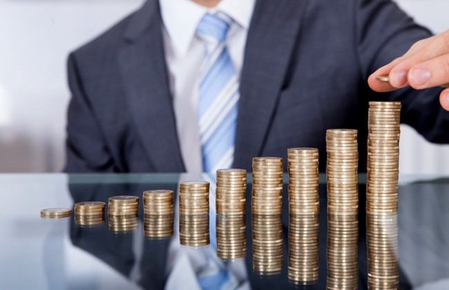 Россия намерена простить крымчанам долги украинским банкам