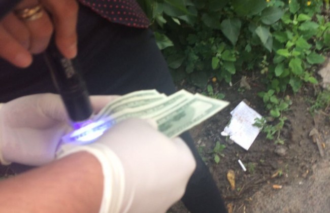 Чиновник Фонда госимущества погорел на взятке