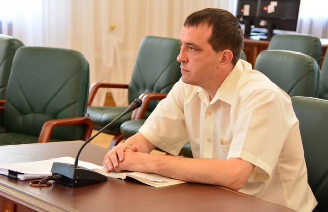 Подозреваемого во взяточничестве судью отстранили от должности