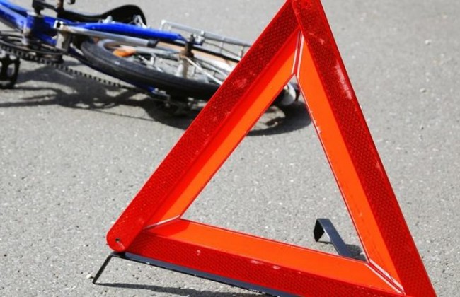 В Херсонской области насмерть сбили велосипедиста. ФОТО