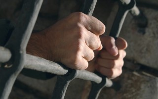 За домогательства к детям в соцсетях предложили сажать украинцев на 8 лет