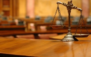 В Одессе судью облили «опасной» жидкостью