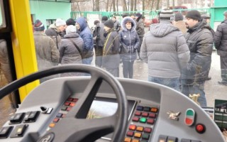 Депутаты предлагают новые права работникам транспорта