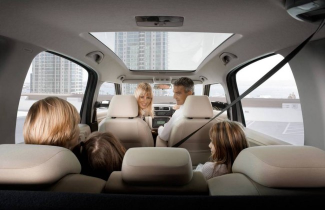 Депутаты предлагают новые правила для водителей с детьми