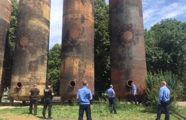 Налоговые органы провели обыски в офисах «Укрспирта»