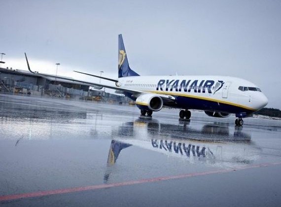 На сайті президента з'явилася петиція проти розміщення RyanAir в аеропорту «Антонов»