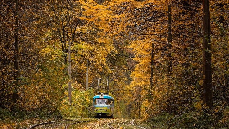 На выходные и праздники киевский трамвай №17 изменит маршрут
