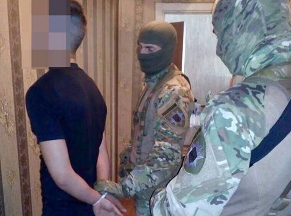 В Днепре злоумышленники под видом курьеров грабили женщин