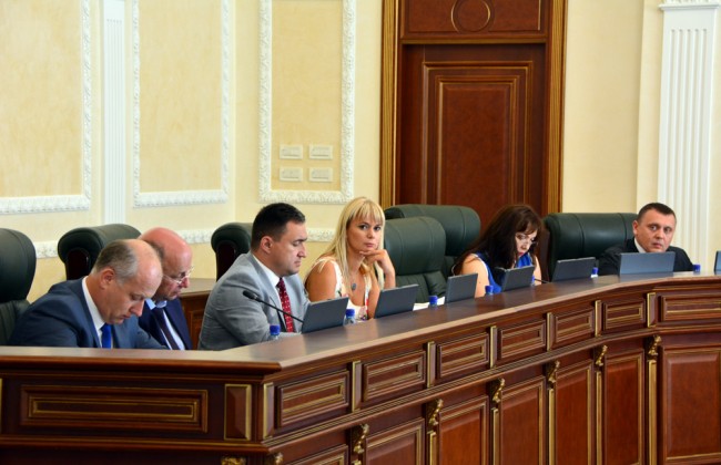 В Украине уволили еще троих судей