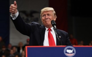 Трамп подпишет закон о введении санкций против России: реакция соцсетей