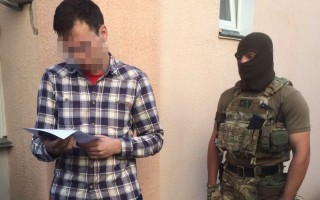 СБУ объявила подозрение в госизмене пророссийскому журналисту