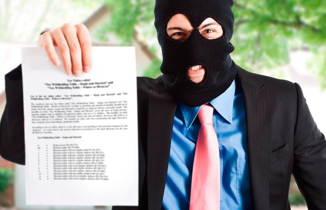 Коллекторы с новой силой «выбивают» долги с украинцев