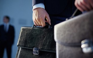 Озвучены размеры зарплат чиновников: цифры впечатляют