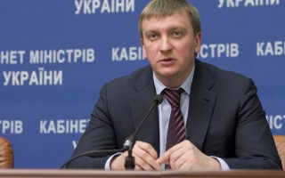 Минюст намерен запретить учиться на юриста заочно