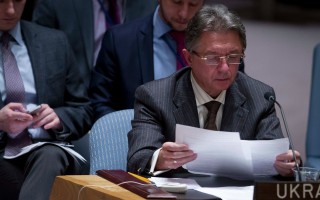 Сергеев подтвердил подлинность подписи Януковича на обращении к Путину