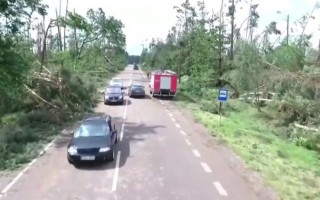 Невероятное видео урагана в Польше поразило сеть