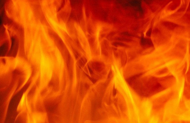 Пожар в Киеве: вспыхнула высотка нового жилищного комплекса (ФОТО)