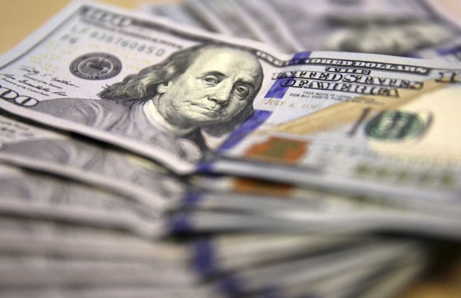Доллар «проседает» перед очередным скачком
