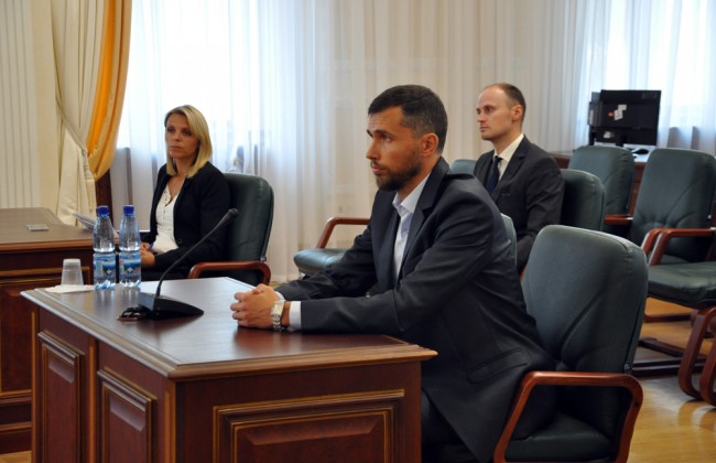 Двое судей отправлены в командировку