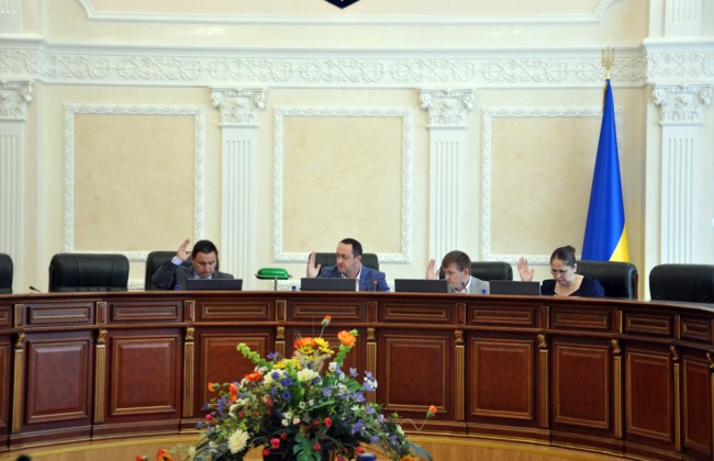 Судью временно отстранили от осуществления правосудия