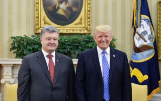 Трамп поздравил Украину с Днем независимости