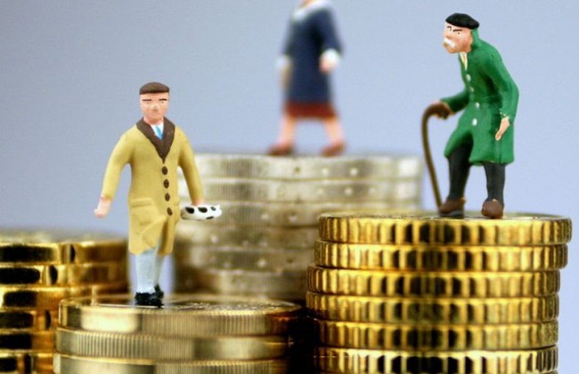 Некоторые пенсионеры с октября получат надбавку в тысячу гривен