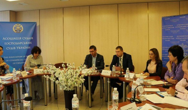 В Одесском апелляционном хозсуде обсудили доступность суда для инвалидов