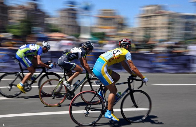 В Киеве ограничено движение транспорта