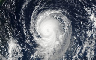 NASA показало видео мощного циклона «Ирма» из космоса