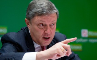 Кандидат в президенти Росії має намір припинити силове втручання у внутрішні справи України