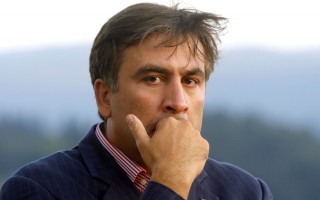 Судьи обсуждают подсудность иска по Саакашвили