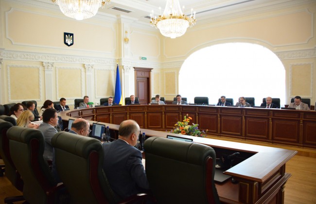 Суддю звільнили за невідповідність і зраду