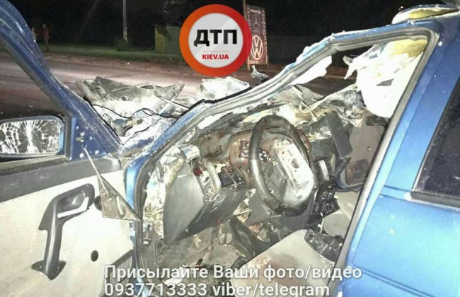 На окраинах Киева произошло жуткое ДТП: опубликованы фото