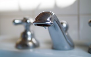 В некоторых столичных домах отключат воду
