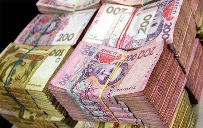 Чиновника подозревают в финансовой афере на крупную сумму