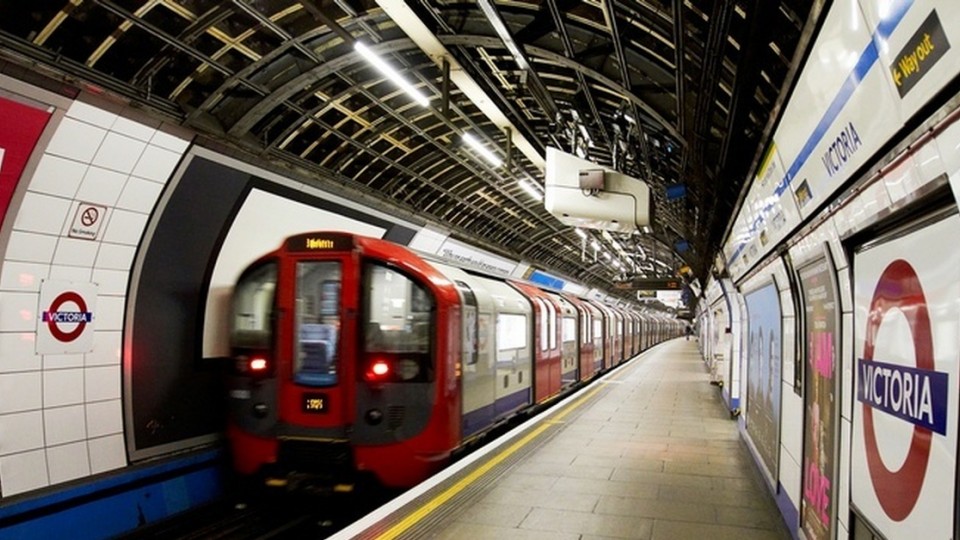 Полиция Лондона задержала подростка в связи с терактом в подземке