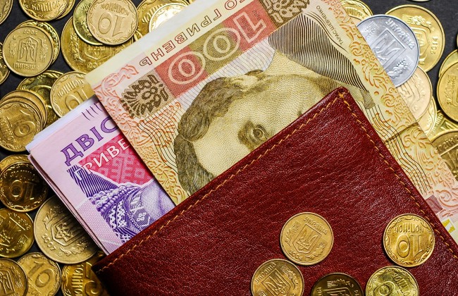 Боротьба з корупцією: банки почали перевірку законності доходів українців