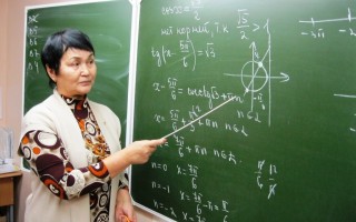 Зарплату учителям повысят на 25%