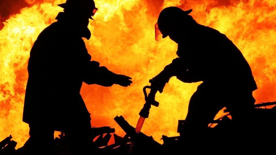 Массовые нарушения безопасности нашли пожарные в школах Киева