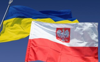 Скільки українці заробляють у Польщі: цифра вражає