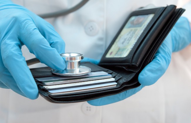 Отечественная медицина: за бесплатное стоит побороться