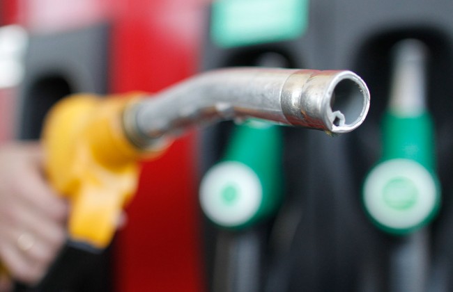 В Украине снова поднялась цена на бензин