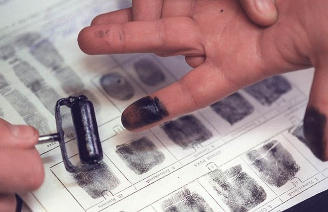 В России хотят брать у иностранцев отпечатки пальцев