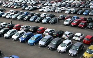 Украинцы массово покупают новые автомобили: цифра впечатляет