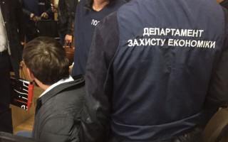Во взяточничестве уличен харьковский госисполнитель