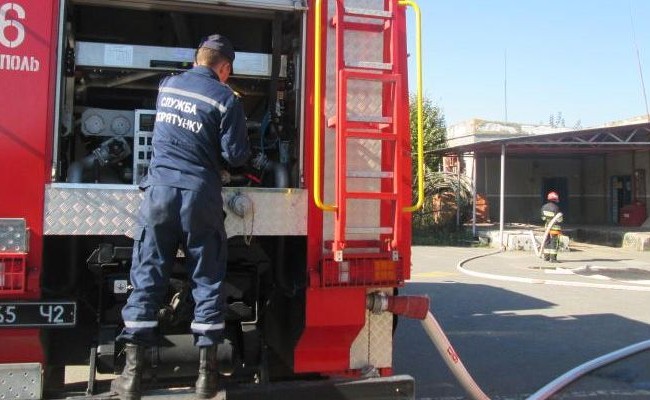 Масштабна пожежа в Запоріжжі: в хостелі загинули люди