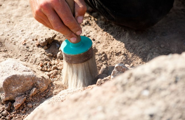 Археологи обнаружили под Черновцами захоронение IV века (фото)