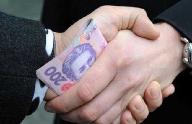 Проректора столичного университета обвинили в присвоении госсредств