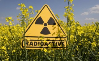 Украинцев предупредили о радиации в воздухе